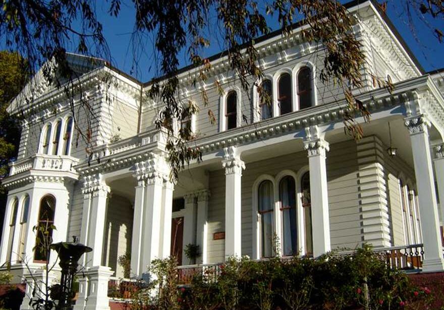 melrose house exterior